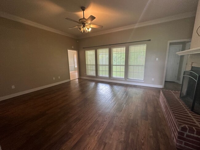 Photo - Large 3 Bedroom Blanchard Home