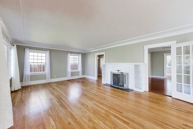 Photo - 150 16th Ave