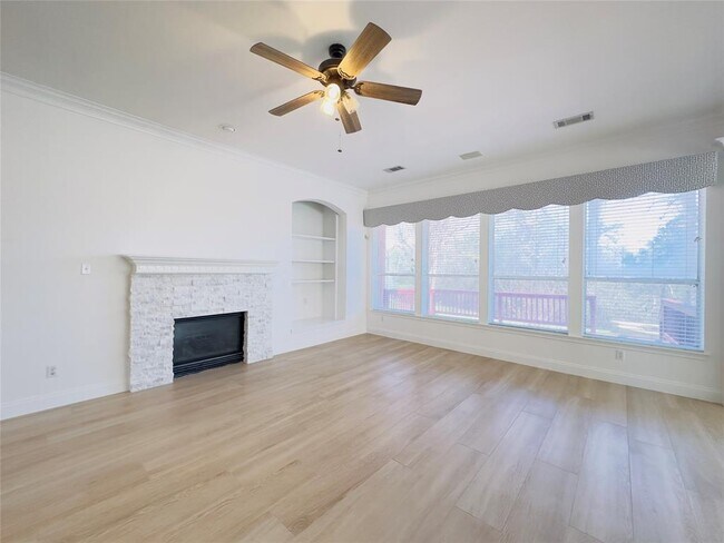 Photo - 621 S Lynnwood Trail