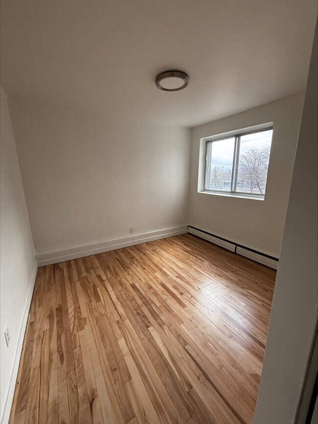 Photo - Jules Poitras Apartments