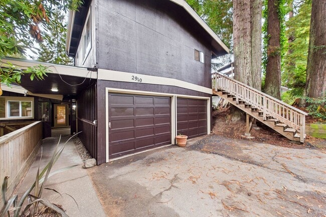 Photo - 2910 Greenbriar Ln Unit A