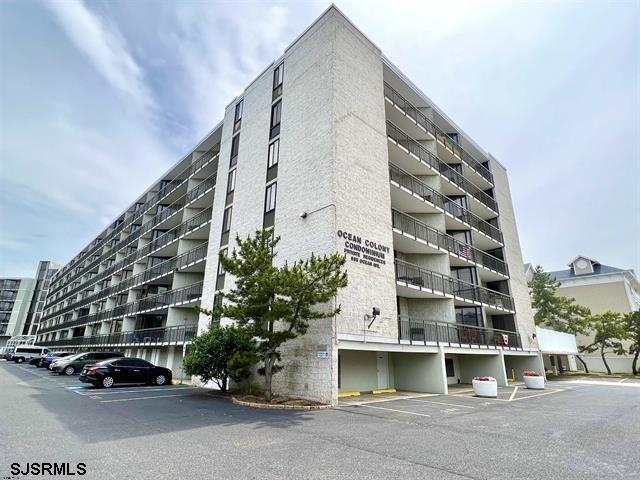 Building Photo - 935 Ocean Ave Rental