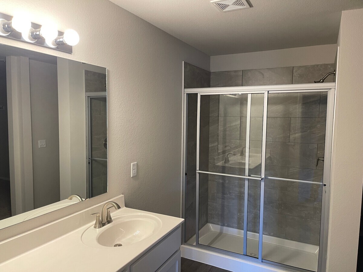Photo - 3056 Azurite St