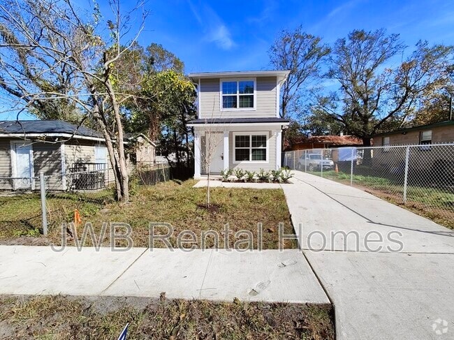 Building Photo - 869 Line St Rental