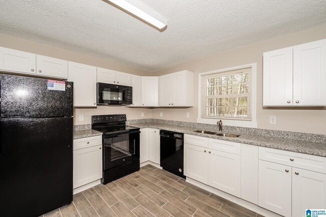 Photo - 332 Tupelo Rd