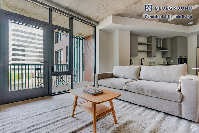 Building Photo - 3030 Potomac Ave Unit FL3-ID1026 Rental