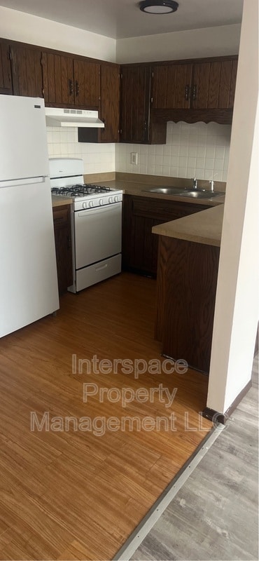 Building Photo - 1500 Pioneer Rd