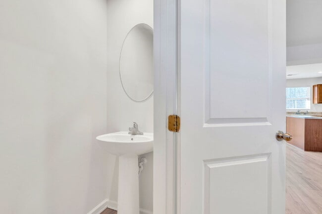 Photo - Modern 3BR, 2.5BA Townhouse in Walnut Hill Townes