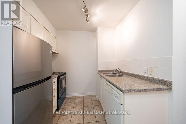 Photo - 1407 Dupont St Unit 112