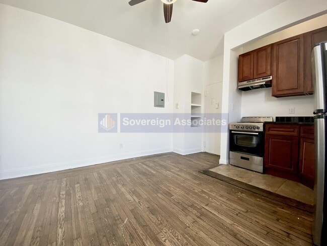 Building Photo - 45 Tiemann Pl Rental