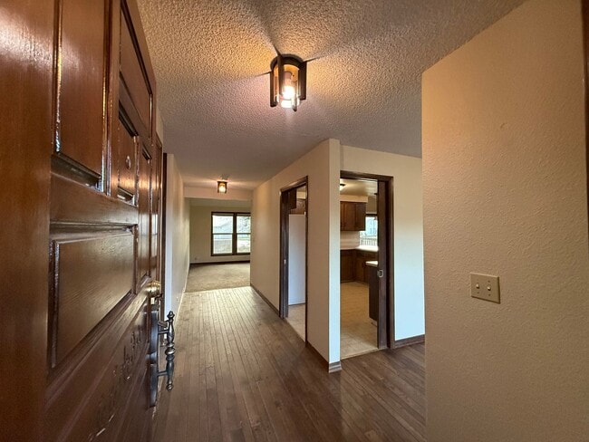 Photo - 1150 NW Sunnywood Ct