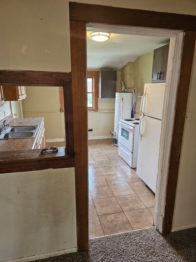 Photo - 343 E Prospect St