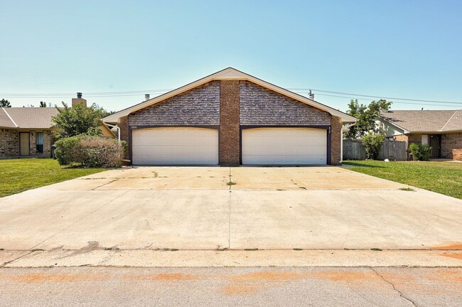 Great 1/2 Duplex in NW OKC - Great 1/2 Duplex in NW OKC Casa