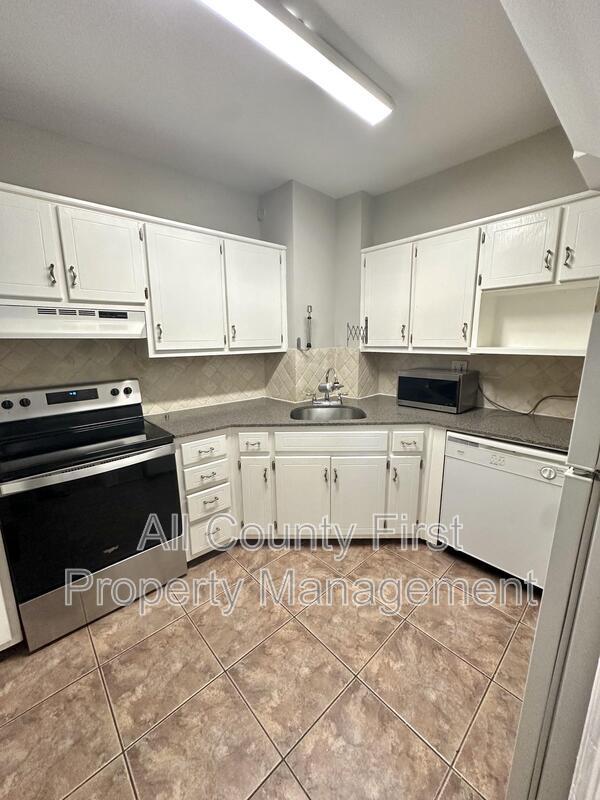 Photo - 198 Ponce De Leon Ave NE