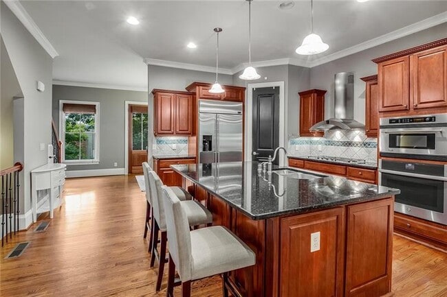 Photo - 1219 Mecaslin St NW