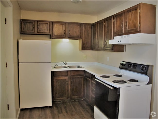 Building Photo - 703 Silverbow Ave Rental