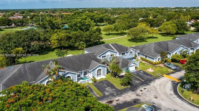 Building Photo - 14206 SW 97th Terrace