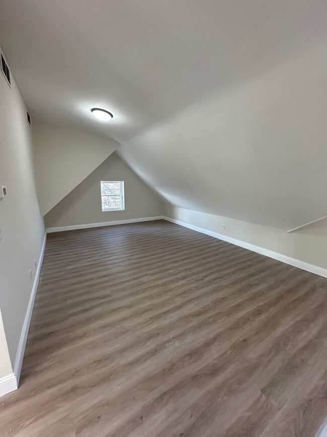 Photo - 9 Hobart Pl