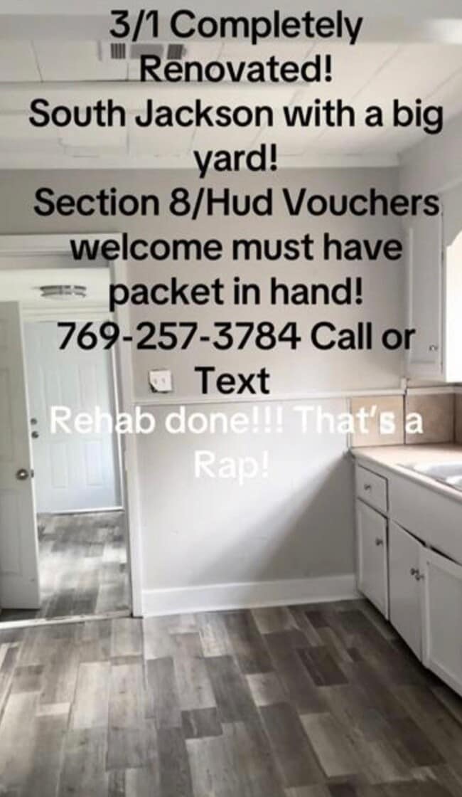 Photo - 3740 Hines Ave