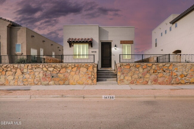 Building Photo - 14735 Pebble Hills Blvd