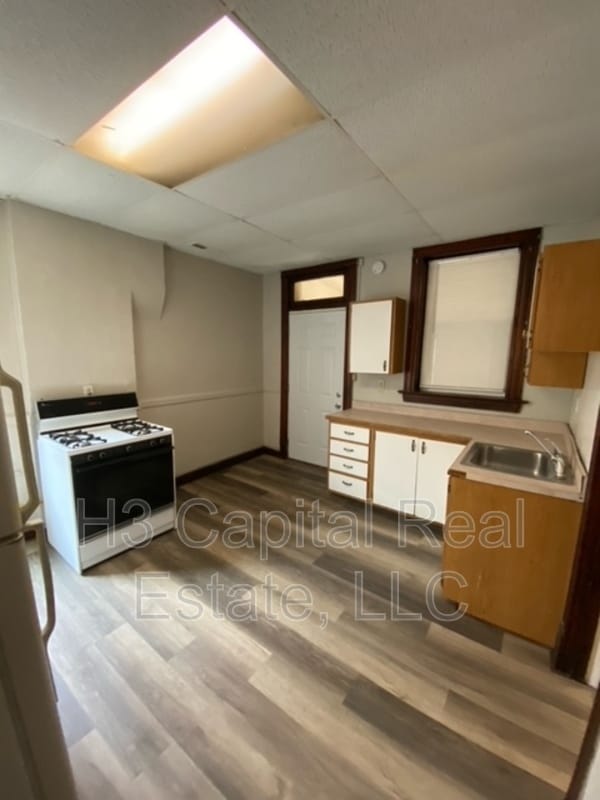 Photo - 2214 Edison Ave Unit A