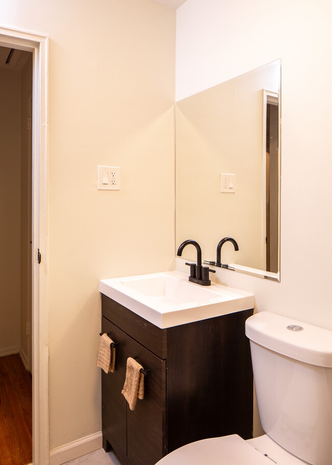 Hampton Gardens Apartments For Rent in Middlesex, NJ