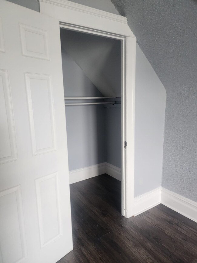 Photo - 352 S Tenth Ave-3rd Fl Unit 3rd Fl