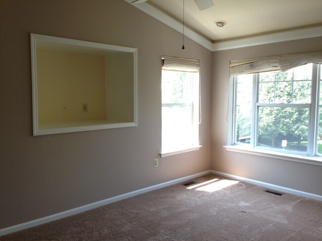 Dormitorio principal - 202 Dresher Woods Drive