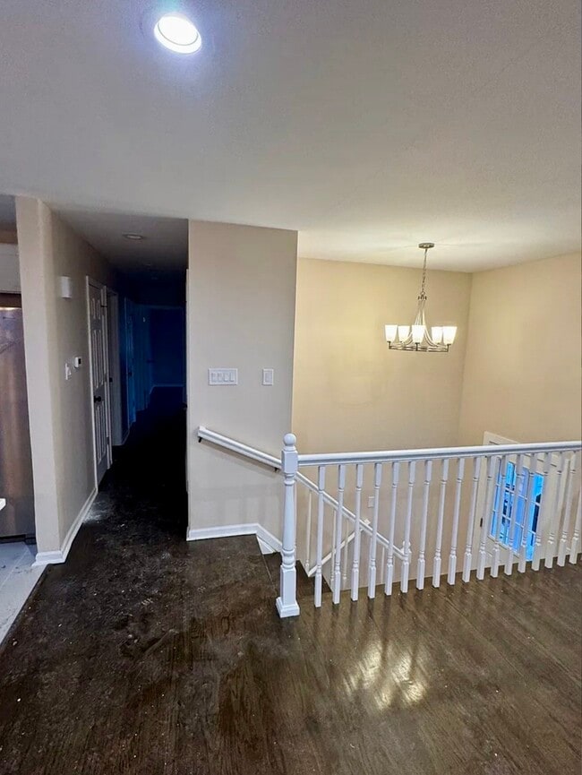 Photo - 1338 Jill Terrace