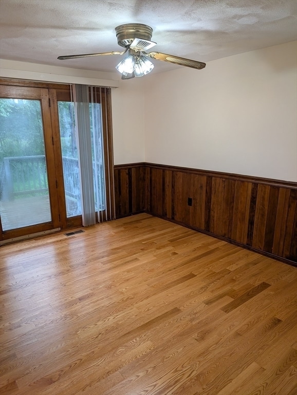 Photo - 328 Wellman Ave