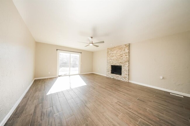 Photo - 8512 NW 86th St