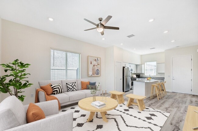 Photo - Quarter North