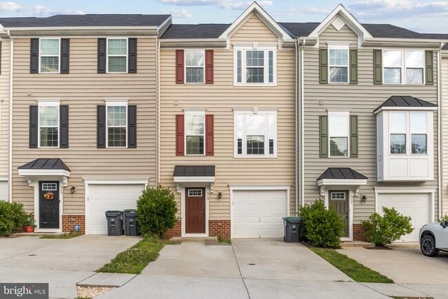 Photo - 515 Streamview Dr