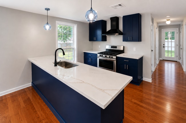 Photo - 134 Allen St