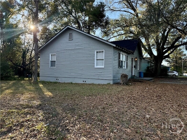 Photo - 2033 California Ave