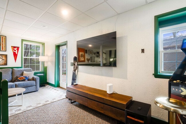 Photo - 2964 Hopkins Dr Unit ID1042672P