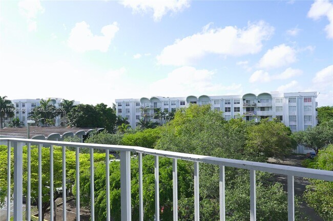 Photo - 482 NW 165th St Unit A504