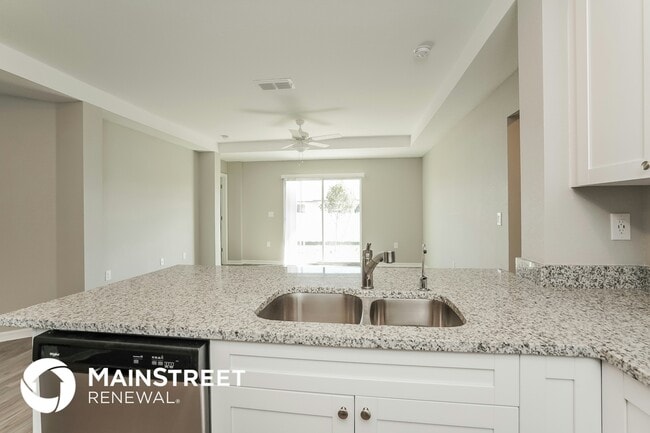 Photo - 4109 NE 9th Pl