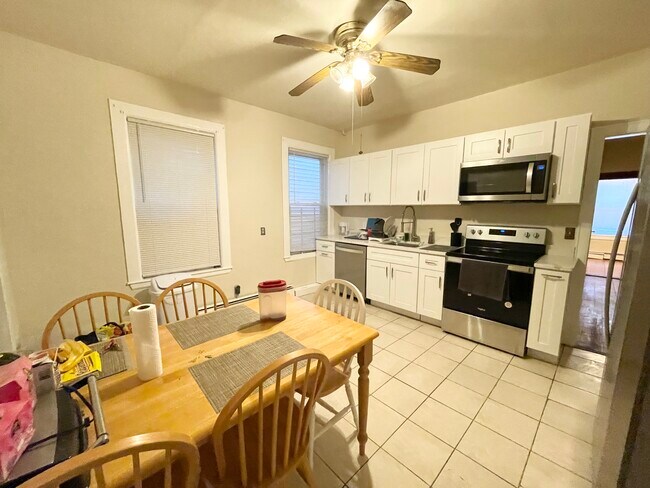 Photo - 19 Sachem St Unit 1