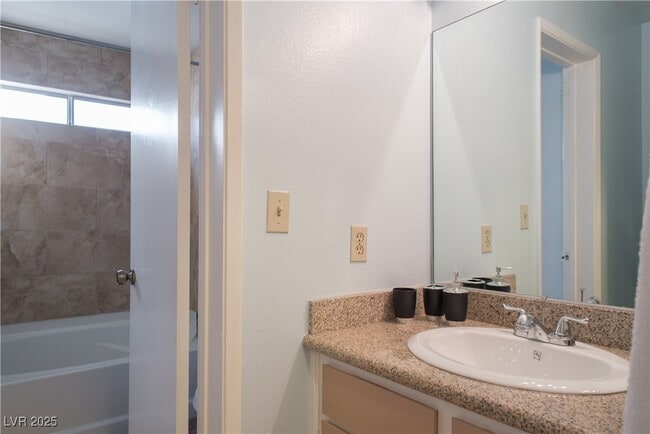 Building Photo - 7250 Hardtack Cir Rental
