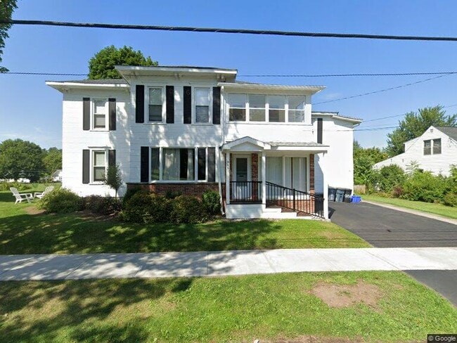 Building Photo - 966 Cumberland Ave Unit 2 Rental