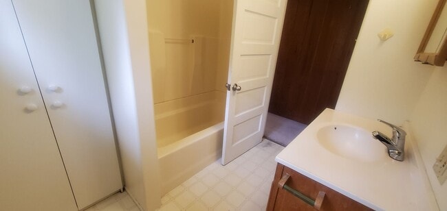 Photo - 900 Key St Unit #101