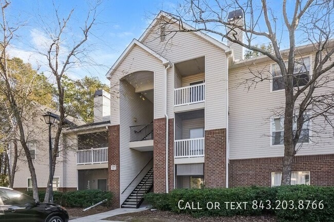 Photo - 2011 N Hwy 17