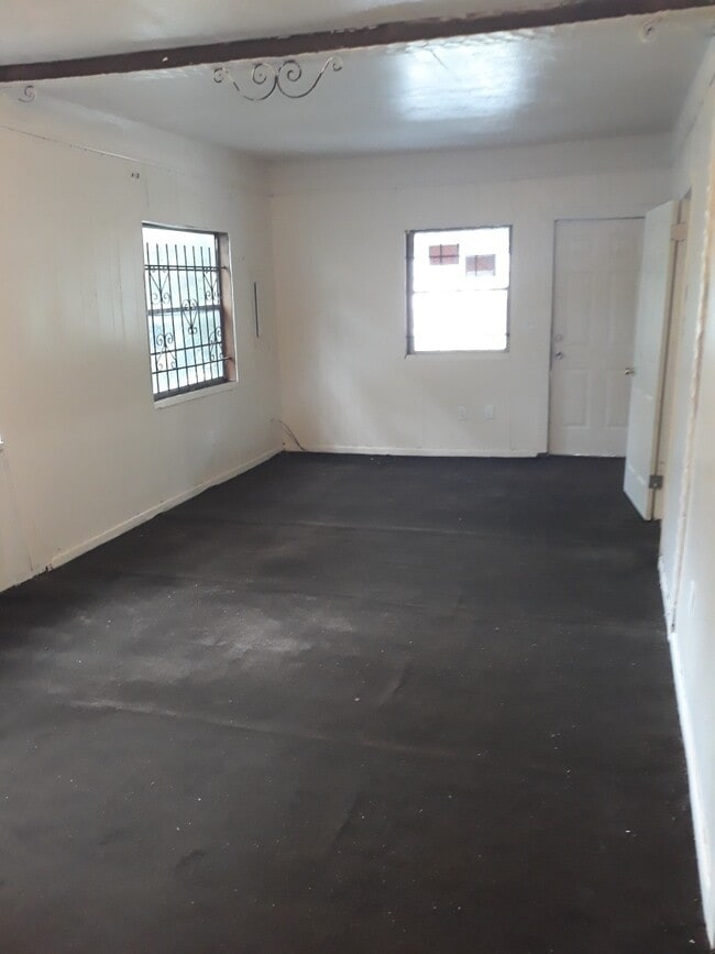 Photo - 336 Fulton St