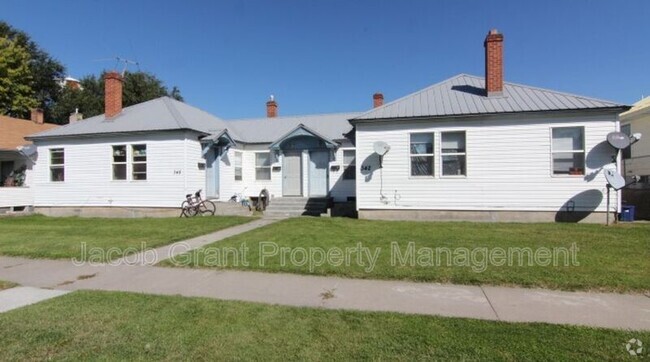 Building Photo - 348 Basalt St Rental