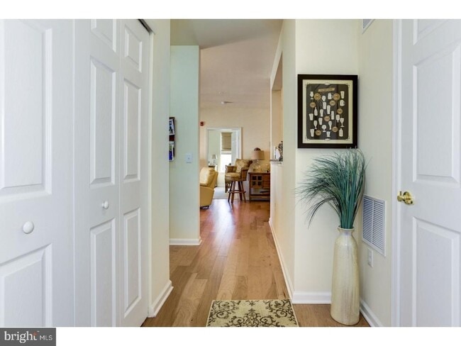 Photo - 4045 Derby Ct