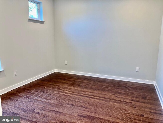 Photo - 5021 Pentridge St Unit 6
