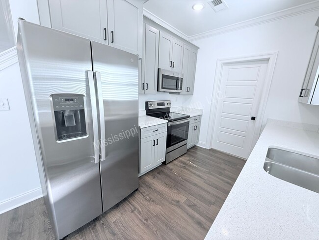 Photo - 4BR/4.5BA For Rent