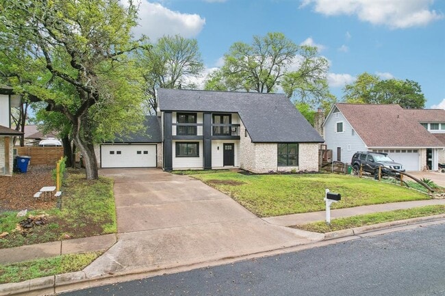 Photo - 2104 Malvern Hill Dr
