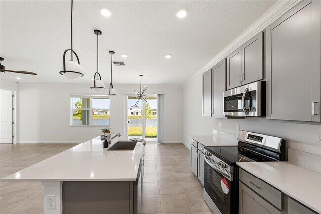 Building Photo - 3527 Angler Dr